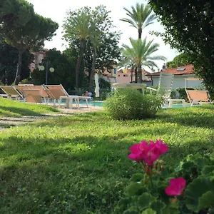 https://enricos-home.hotelitalianriviera.com
