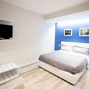 https://bighetti-living.hotelitalianriviera.com