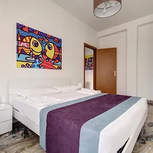 https://creativa-suite-milano.italymilanhotels.net